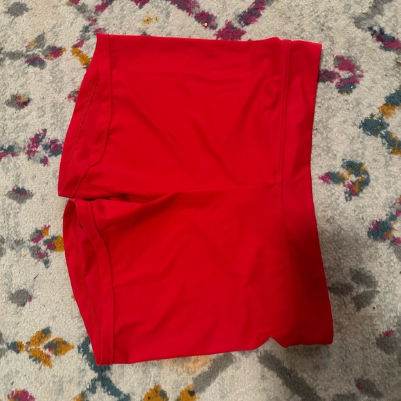 Red Spandex Medium Women’s Balera Dance Shorts - Picture 1 of 3